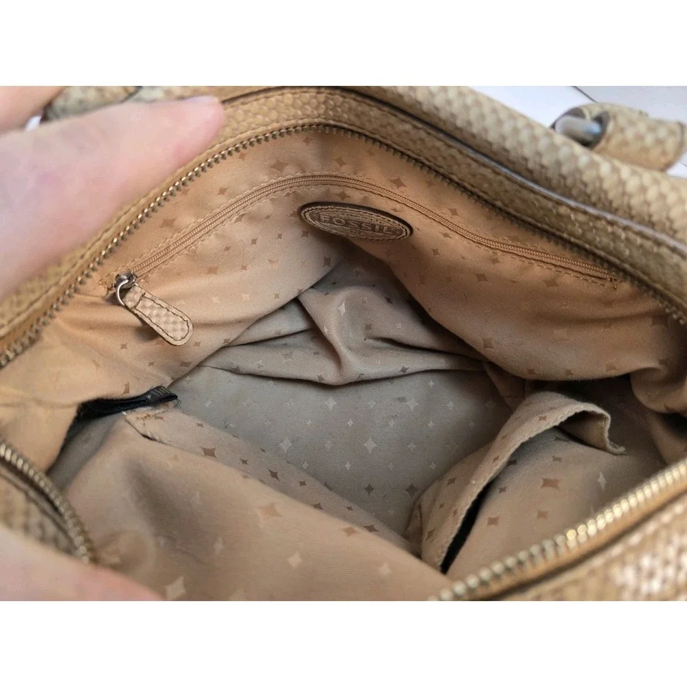 Vintage Fossil Marlow Cow Hide Leather with Sneak‎ Emobssed Satchel